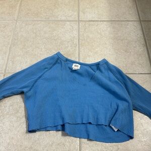 BDG Noah Notch Thermal Top in blue